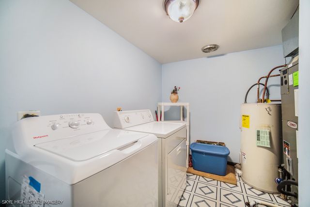 3704 215th Street 105, Matteson, IL 60443