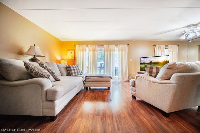 3704 215th Street 105, Matteson, IL 60443