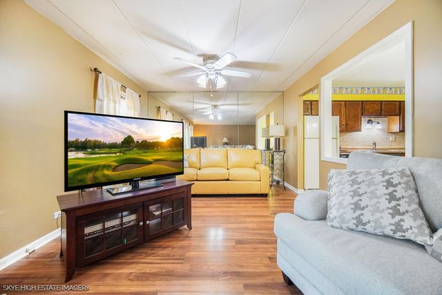 3704 215th Street 105, Matteson, IL 60443