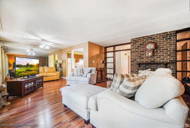 3704 215th Street 105, Matteson, IL 60443