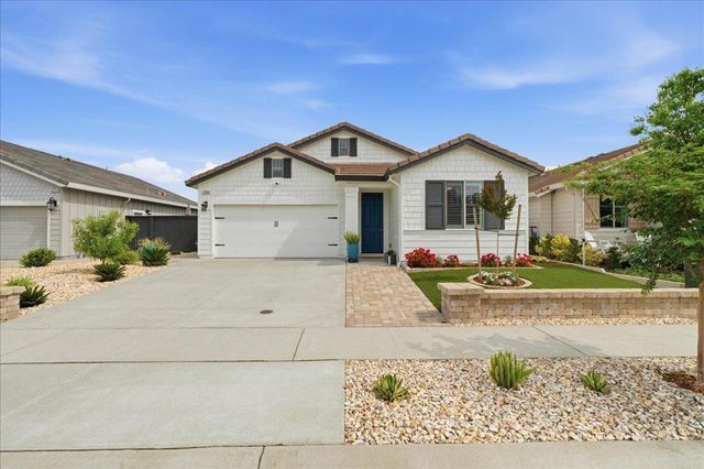2208 Provincetown Way, Roseville, CA 95747