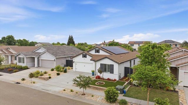 2208 Provincetown Way, Roseville, CA 95747