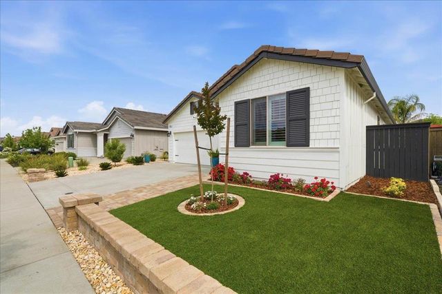 2208 Provincetown Way, Roseville, CA 95747