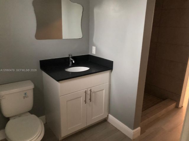 320 NW 42nd 0, Miami, FL 33127
