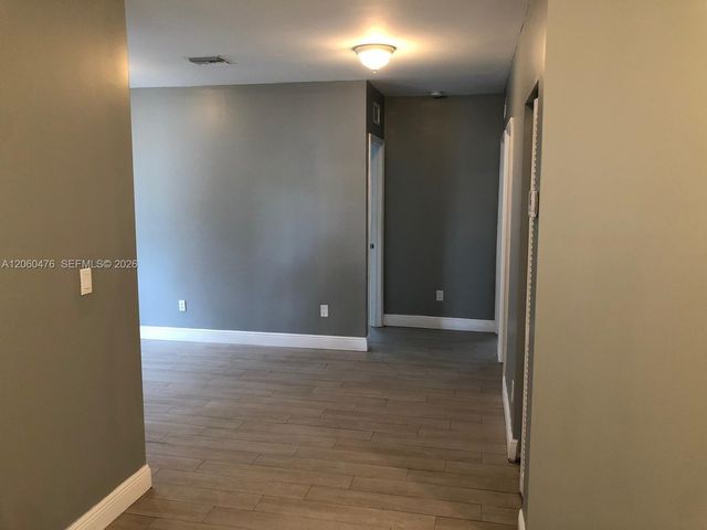 320 NW 42nd 0, Miami, FL 33127