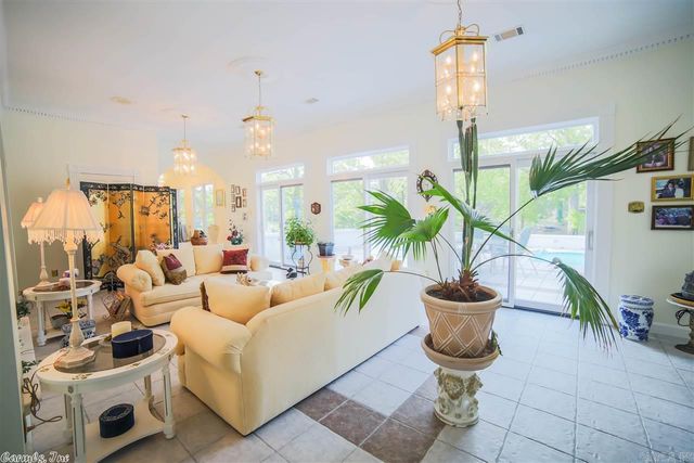 5 Edenwood Lane, North Little Rock, AR 72116