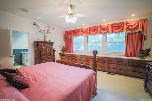 5 Edenwood Lane, North Little Rock, AR 72116