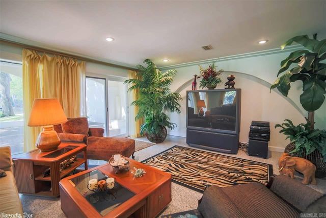 5 Edenwood Lane, North Little Rock, AR 72116