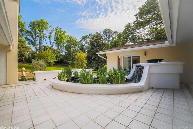 5 Edenwood Lane, North Little Rock, AR 72116