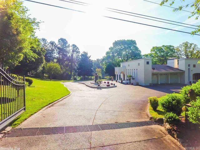 5 Edenwood Lane, North Little Rock, AR 72116