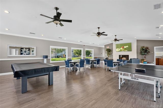 91 Hidden Ponds, Smithtown, NY 11787
