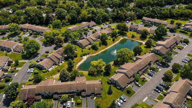91 Hidden Ponds, Smithtown, NY 11787