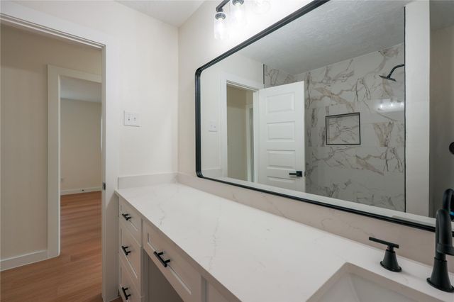 24118 E Lake Houston Pkwy, Huffman, TX 77336