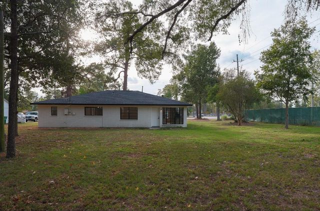 24118 E Lake Houston Pkwy, Huffman, TX 77336