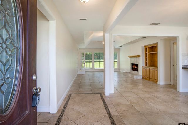 201 COUNTY ROAD 3821, Troup, TX 75789