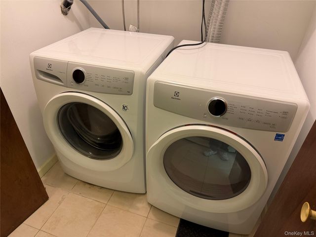 149-14 21 Avenue 1, Whitestone, NY 11357