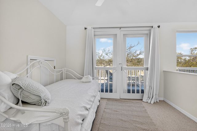 6 Spikerush Court, Bald Head Island, NC 28461