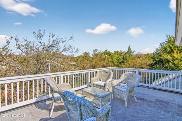 6 Spikerush Court, Bald Head Island, NC 28461