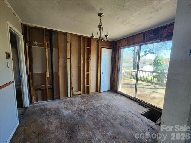 2920 Glendale Avenue, Kannapolis, NC 28081