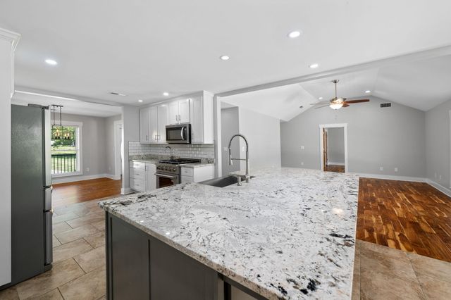 11619 Mcghee Road, Apison, TN 37302