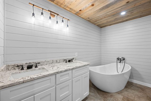 11619 Mcghee Road, Apison, TN 37302