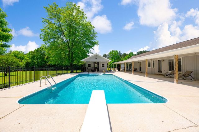 11619 Mcghee Road, Apison, TN 37302