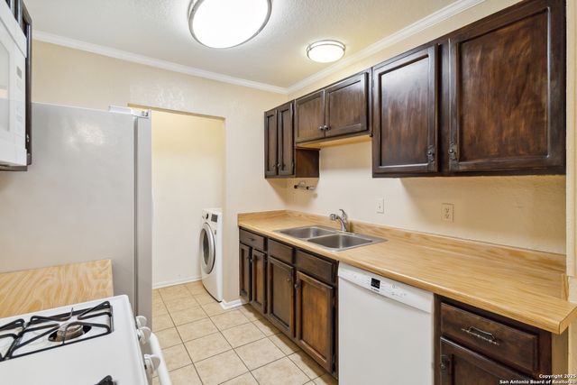 5911 Misty Glen, San Antonio, TX 78247