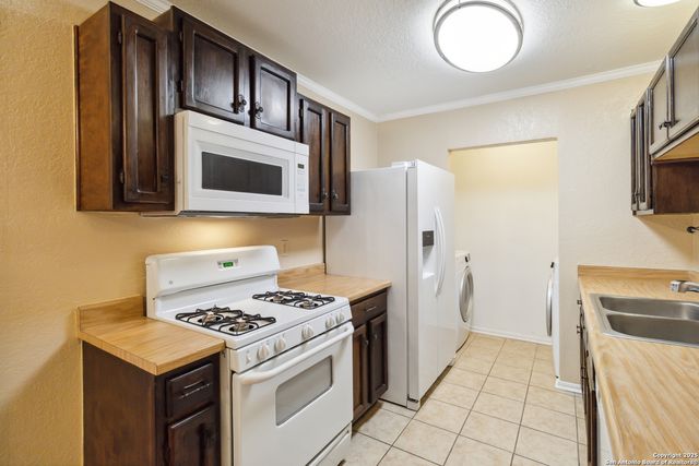 5911 Misty Glen, San Antonio, TX 78247