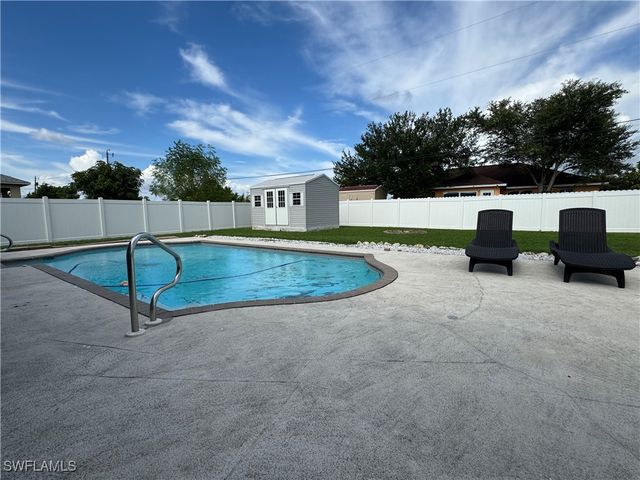 2123 NE 15th AVE, Cape Coral, FL 33909