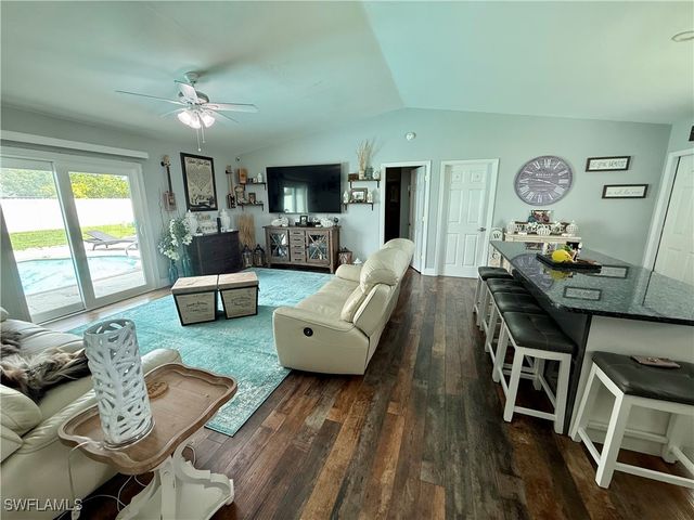 2123 NE 15th AVE, Cape Coral, FL 33909