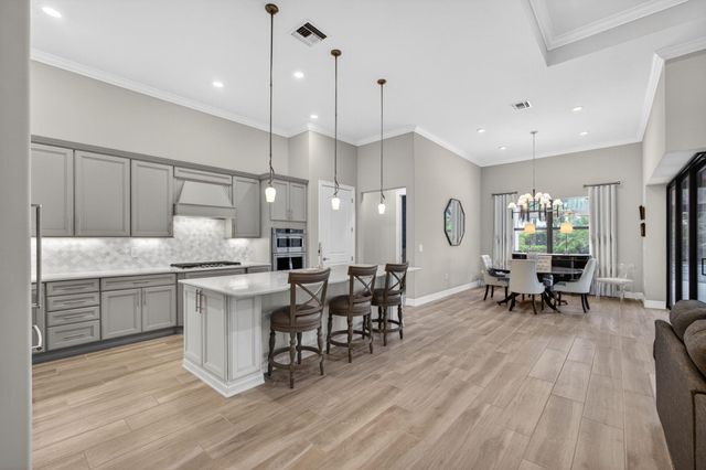 9206 Balsamo Drive, Palm Beach Gardens, FL 33412