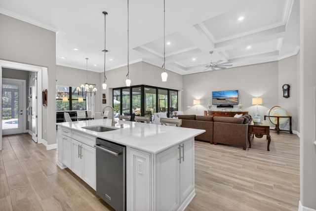 9206 Balsamo Drive, Palm Beach Gardens, FL 33412