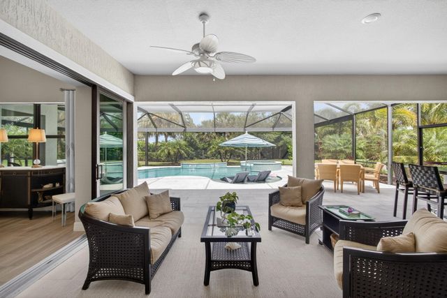 9206 Balsamo Drive, Palm Beach Gardens, FL 33412