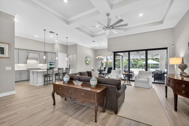 9206 Balsamo Drive, Palm Beach Gardens, FL 33412