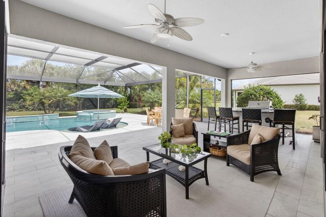 9206 Balsamo Drive, Palm Beach Gardens, FL 33412