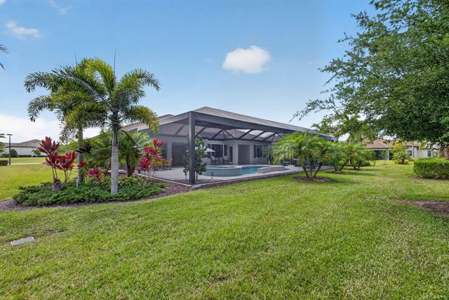 9206 Balsamo Drive, Palm Beach Gardens, FL 33412