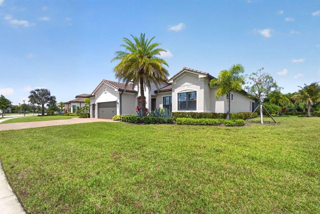 9206 Balsamo Drive, Palm Beach Gardens, FL 33412