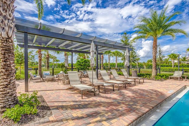 9206 Balsamo Drive, Palm Beach Gardens, FL 33412