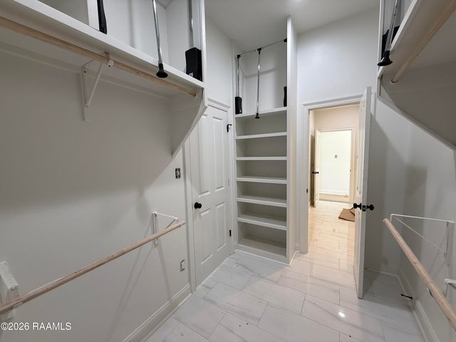 109 Meadow Walk Drive, Broussard, LA 70518