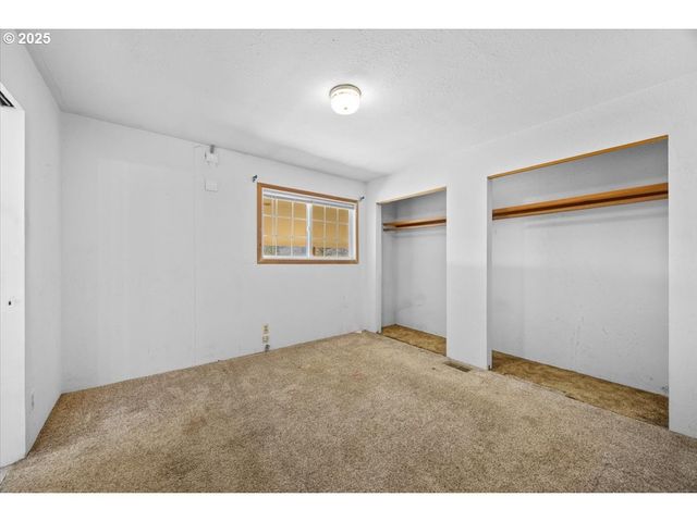 557 PLAT B Rd, Sutherlin, OR 97479