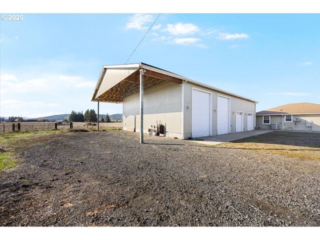 557 PLAT B Rd, Sutherlin, OR 97479