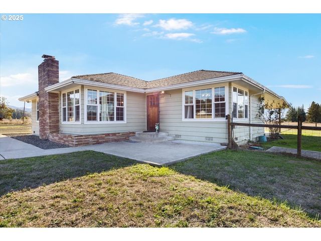 557 PLAT B Rd, Sutherlin, OR 97479