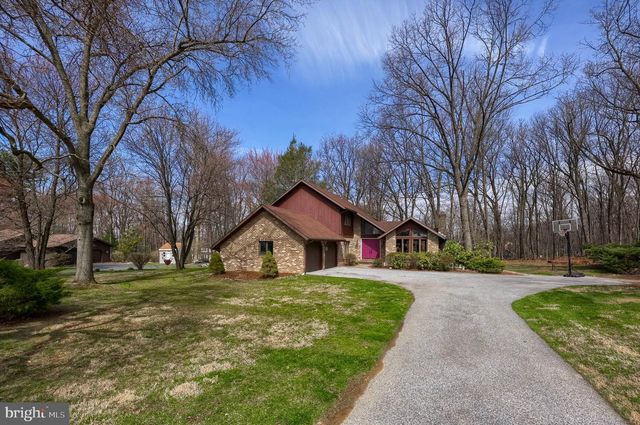 2211 ROCKY RIDGE CT, York, PA 17406