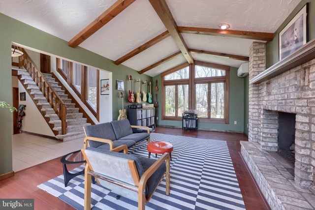 2211 ROCKY RIDGE CT, York, PA 17406