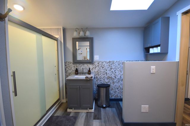 20510 W 8th Road, Plymouth, IN 46563