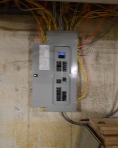 20510 W 8th Road, Plymouth, IN 46563