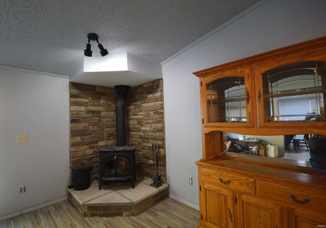 20510 W 8th Road, Plymouth, IN 46563