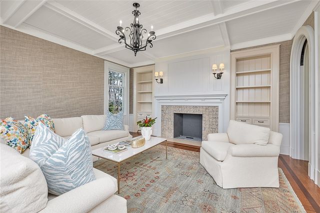 144 Point Lane, St Simons Island, GA 31522