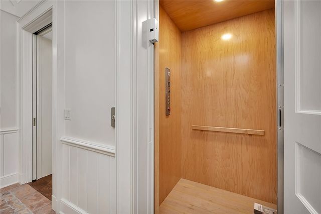 144 Point Lane, St Simons Island, GA 31522