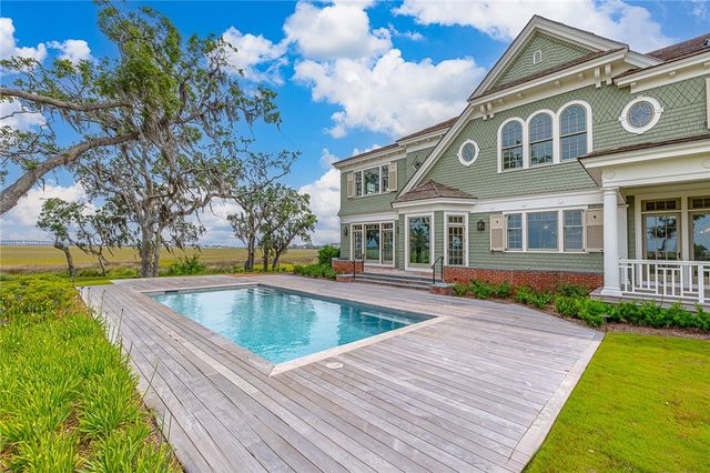 144 Point Lane, St Simons Island, GA 31522